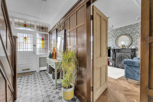 Photo 32- click for photo gallery